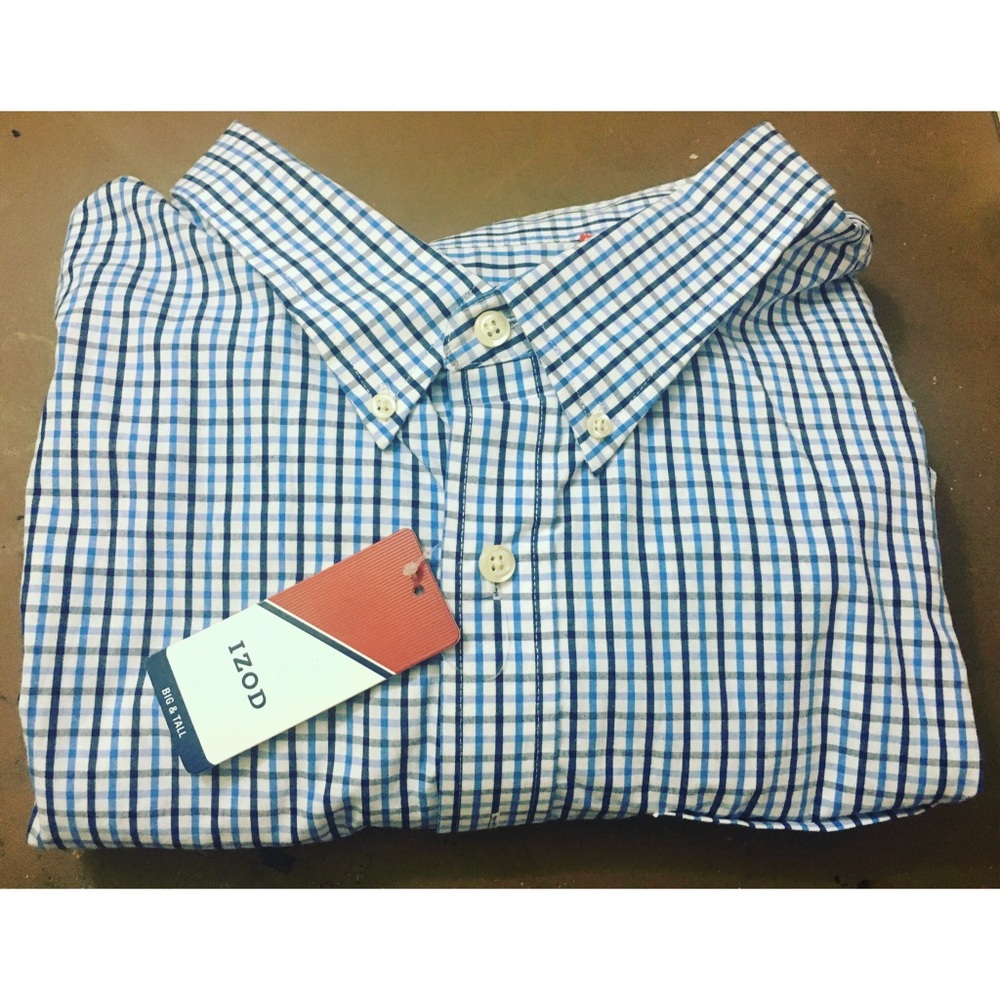 IZOD - Premium Essentials Plaid Button-Down Shirt